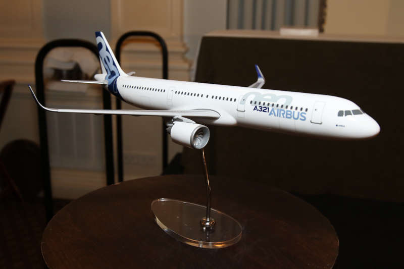 Airbus A321 Model Plane