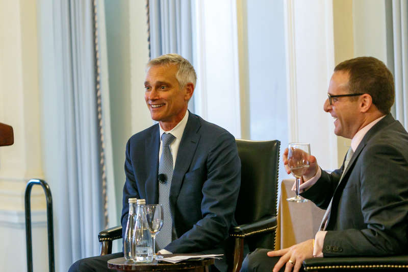 Robert Isom, Scott Mayerowitz